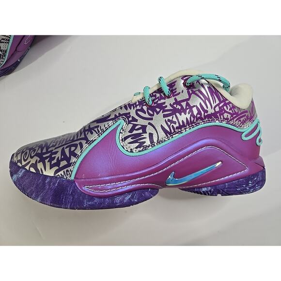 Nike Men\'s LeBron 22 Basketball Frozen Grapes |HV8454-001| Mens 5.5 main image 6